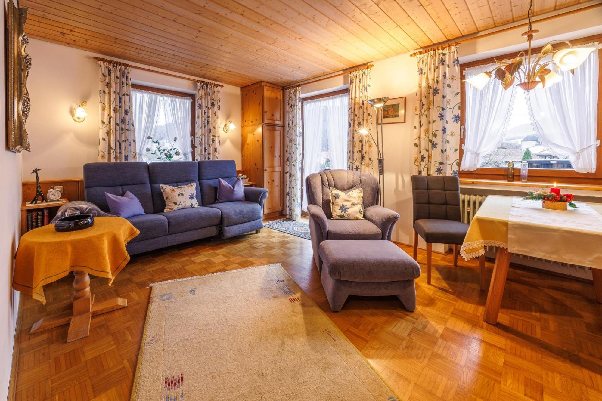 Ferienwohnungen Helga Mayer Inkl. Chiemgaukarte Ruhpolding Esterno foto